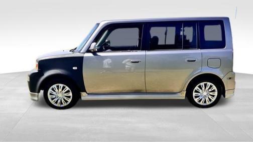 2005 Scion xB