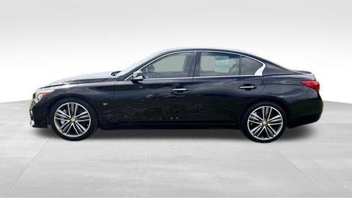 2015 INFINITI Q50 Sport