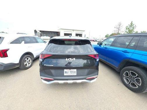 2024 Kia Sportage LX