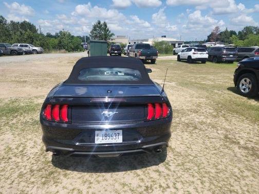 2022 Ford Mustang EcoBoost Premium