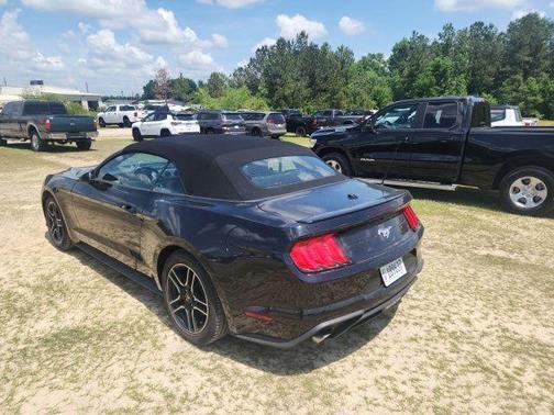 2022 Ford Mustang EcoBoost Premium
