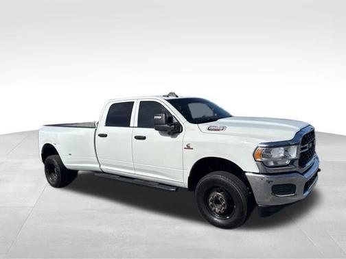 2023 RAM 3500 Tradesman