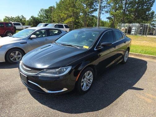 2017 Chrysler 200 Limited
