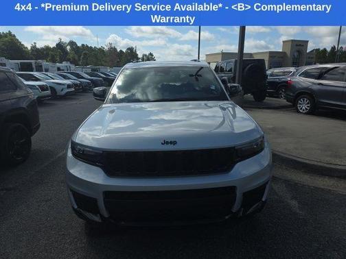 2023 Jeep Grand Cherokee L Laredo
