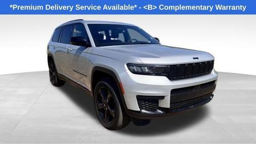 2023 Jeep Grand Cherokee L Laredo