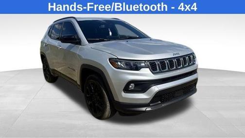 2024 Jeep Compass Latitude Lux