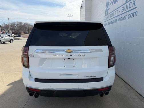 2023 Chevrolet Suburban Premier