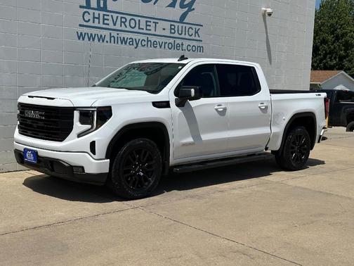 2022 GMC Sierra 1500 Elevation
