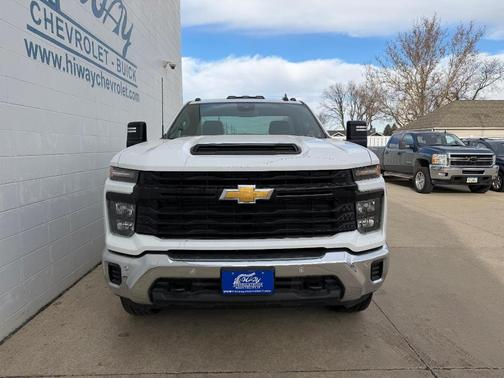 2025 Chevrolet Silverado 3500 WT
