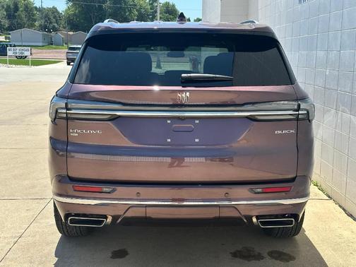 2025 Buick Enclave Avenir