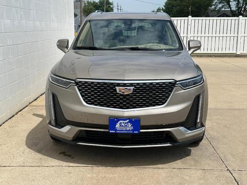 2022 Cadillac XT6 Premium Luxury AWD