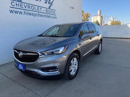 2021 Buick Enclave Essence