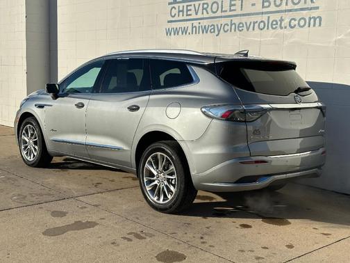 2024 Buick Enclave Avenir