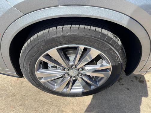 2024 Cadillac XT6 Premium Luxury AWD