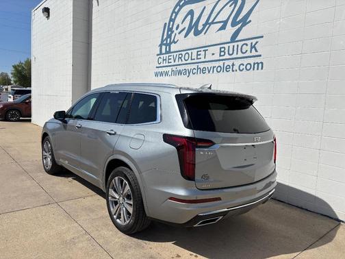 2024 Cadillac XT6 Premium Luxury AWD
