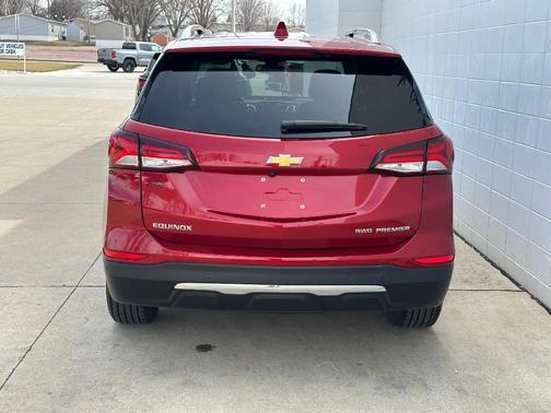 2024 Chevrolet Equinox Premier