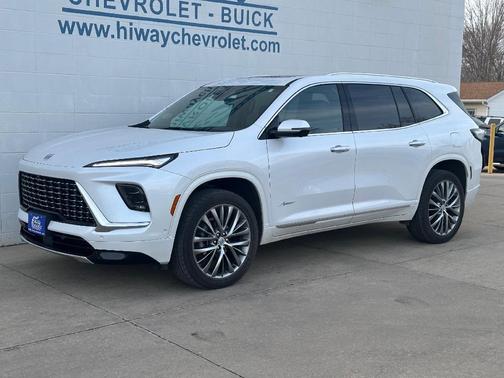 2025 Buick Enclave Avenir