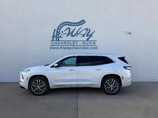 2025 Buick Enclave Avenir
