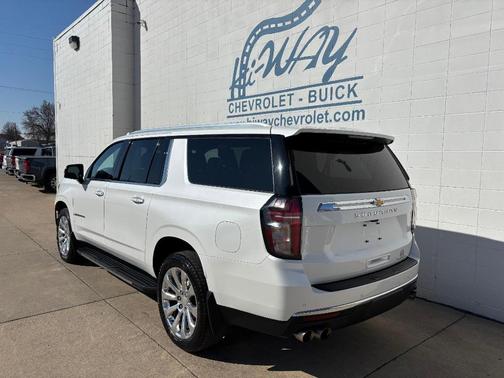 2021 Chevrolet Suburban Premier