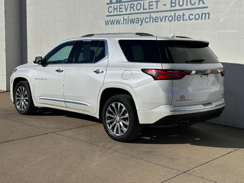 2022 Chevrolet Traverse Premier