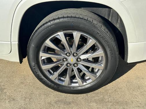 2022 Chevrolet Traverse Premier