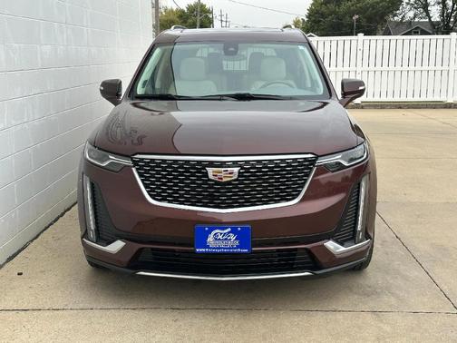 2022 Cadillac XT6 Premium Luxury AWD