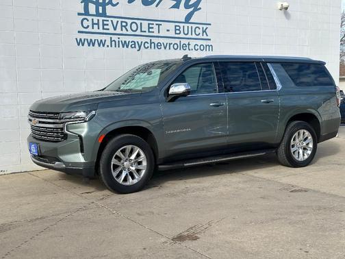 2023 Chevrolet Suburban Premier