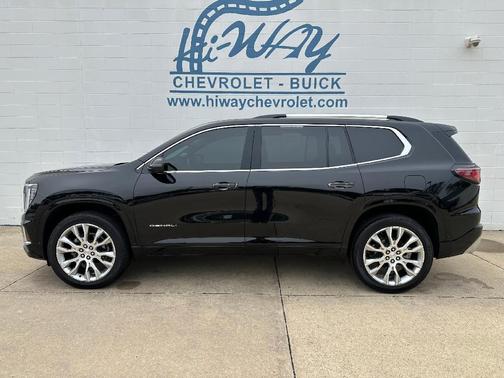 2024 GMC Acadia Denali