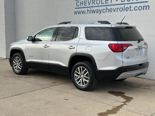 2019 GMC Acadia SLE-2