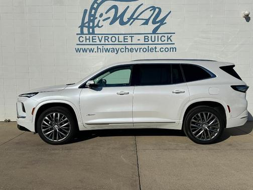 2025 Buick Enclave Avenir