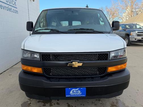 2024 Chevrolet Express 2500 LS
