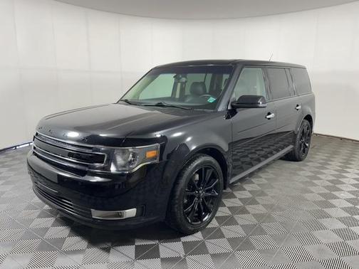 Photo 4 of 23 of 2019 Ford Flex SEL