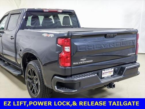 2022 Chevrolet Silverado 1500 Custom