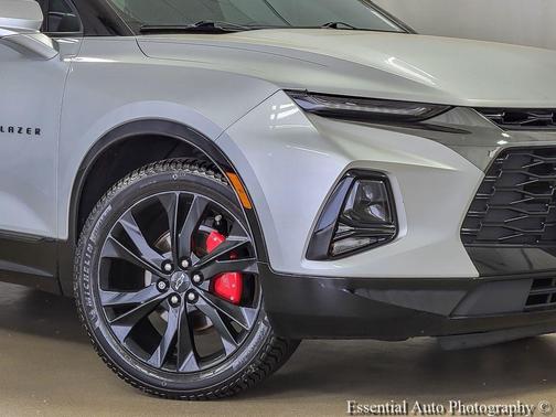 Silver Ice Metallic 2019 Chevrolet Blazer RS