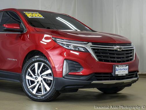 Radiant Red Tintcoat 2023 Chevrolet Equinox 1LT