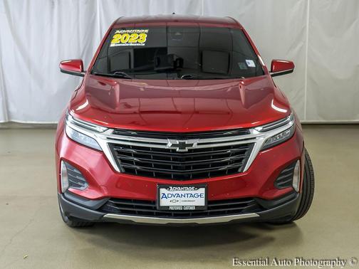 Radiant Red Tintcoat 2023 Chevrolet Equinox 1LT