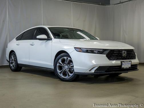 Platinum White Pearl 2024 Honda Accord EX