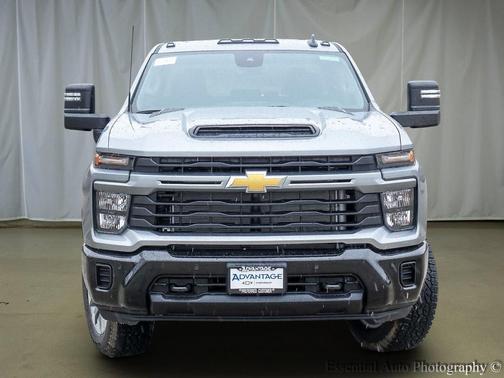 2026 Chevrolet Silverado 2500 Custom