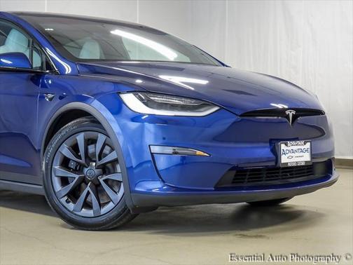 2023 Tesla Model X Standard Range