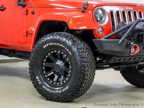 2016 Jeep Wrangler Unlimited Sahara