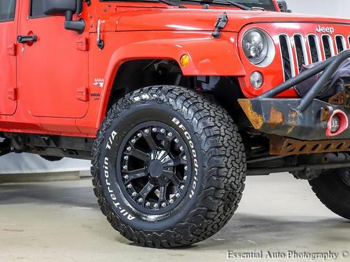 2016 Jeep Wrangler Unlimited Sahara