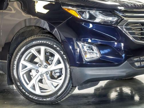 Midnight Blue Metallic 2021 Chevrolet Equinox Premier w/1LZ