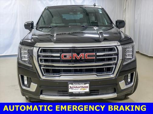 2022 GMC Yukon XL SLT