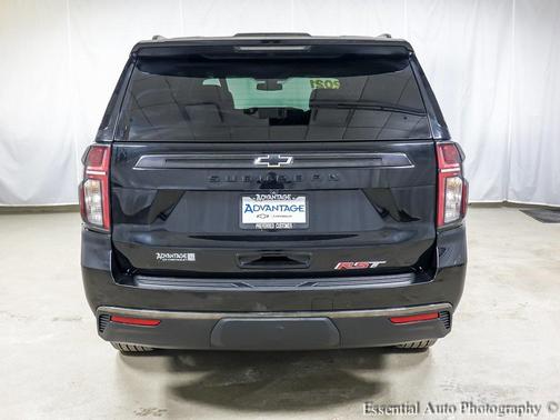 2021 Chevrolet Suburban RST