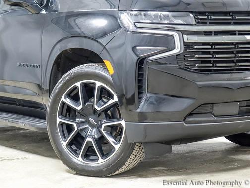 2021 Chevrolet Suburban RST