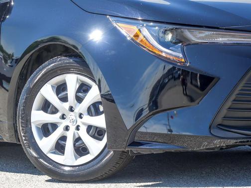 Midnight Black Metallic 2024 Toyota Corolla LE