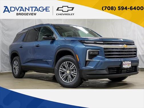 2025 Chevrolet Traverse LT