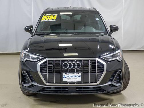 2024 Audi Q3 Premium 45 TFSI S line quattro Tiptronic