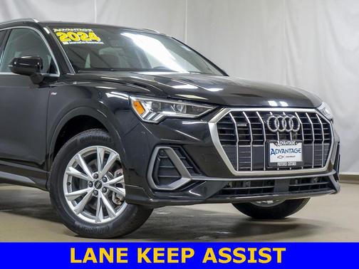2024 Audi Q3 Premium 45 TFSI S line quattro Tiptronic