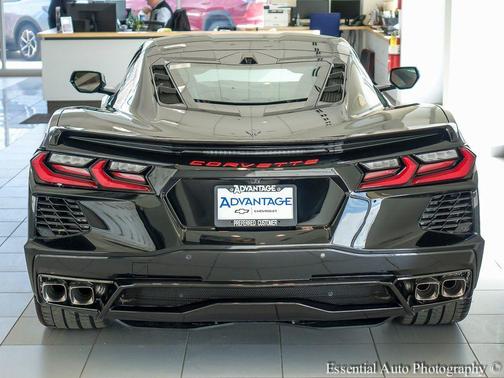 2026 Chevrolet Corvette Stingray w/1LT